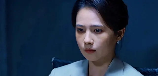 《黑夜告白》乔素清落网，当庭编造三段受害叙事 相关图片