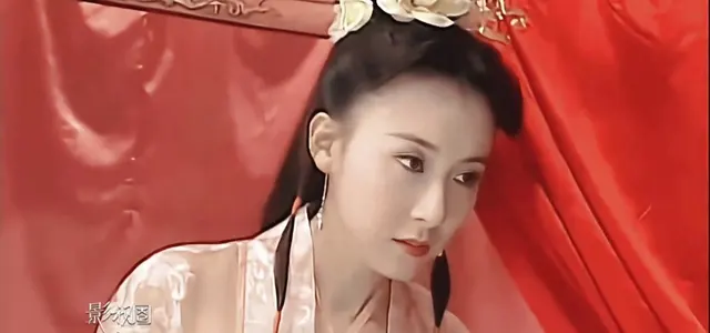 萧蔷客串《绝代双骄》花月奴以丫鬟身份成开篇记忆点 相关图片