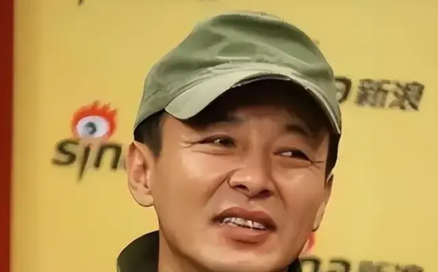 王强军旅剧角色广为人知,9岁儿子手写“永不离婚”挽留婚姻 细节速览 王强军旅剧角色广为人知,9岁儿子手写“永不离婚”挽留婚姻 细节速览
